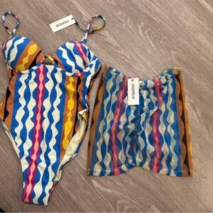 Montce nwt swimsuit with skirt size xs